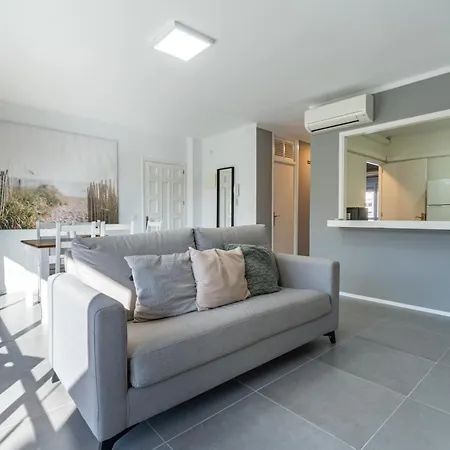 Ponent F 卡拉纳雅达