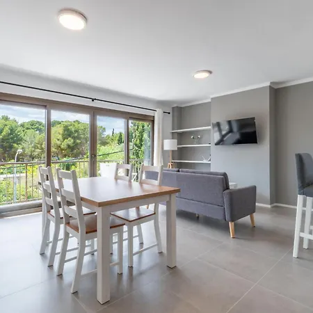 Ponent F * 卡拉纳雅达