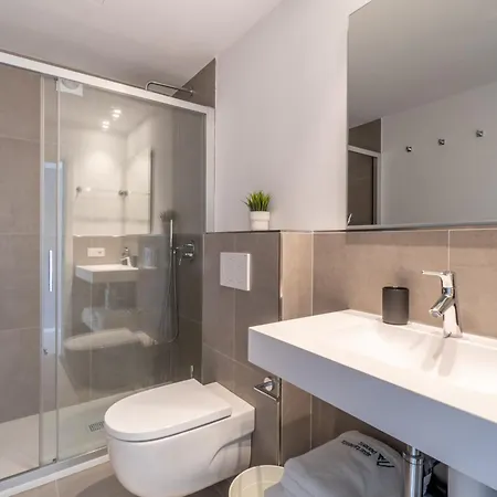 Ponent F 公寓 卡拉纳雅达